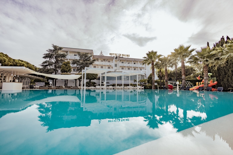 ITALIE - COTE AMALFITAINE - "Idyllique Amalfitaine" - p.278-279